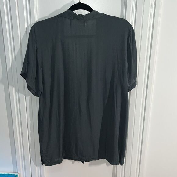 OM & AH London Button Down Top Size M - Picture 3 of 6